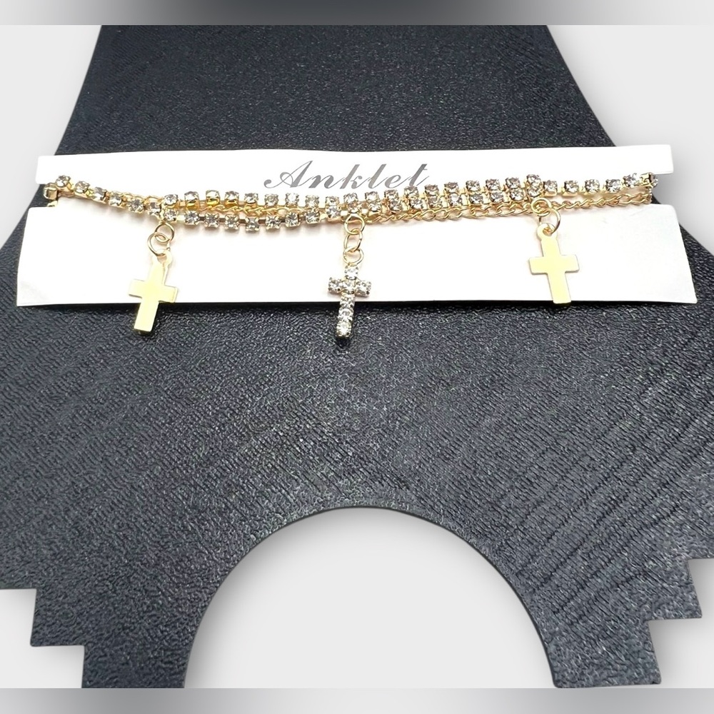 Cross Charm Anklet Gold plated w/Rhinestones NWOT